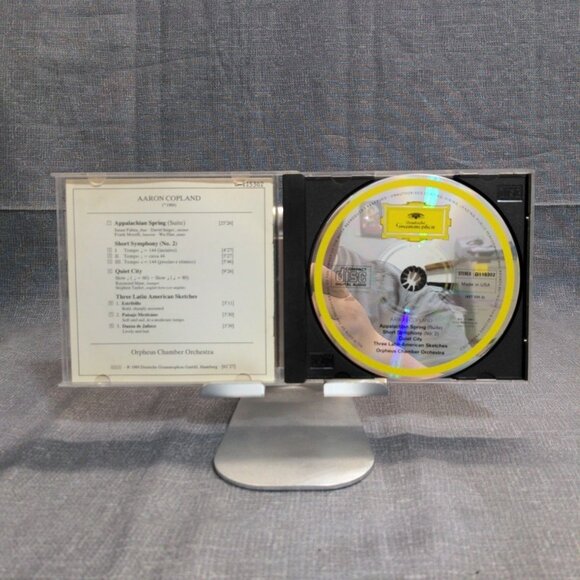 Aaron Copland: Appalachian Spring (Suite) & Short Symphony (Symphony No. 2)(CD) - Picture 3 of 3